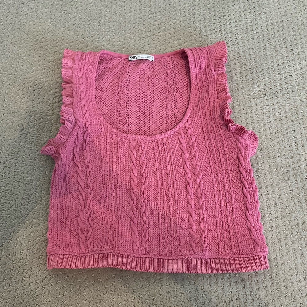 Hot pink Zara cropped sweater
